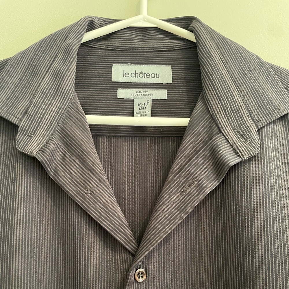 ✨Le Chateau Dress shirt 🎁 - Size M